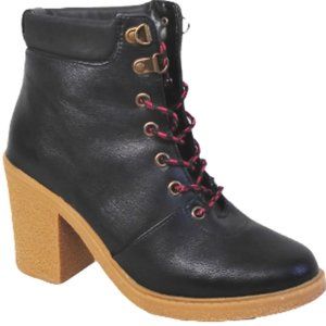 Nautica black ankle boots size 6